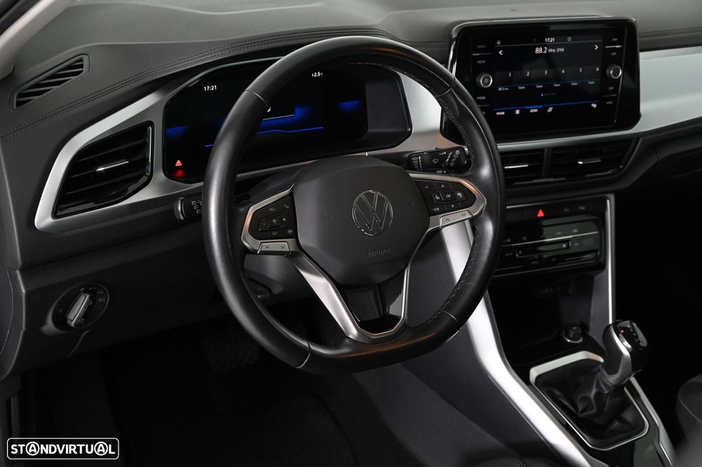 VW T-Roc 1.5 TSI Life DSG - 20