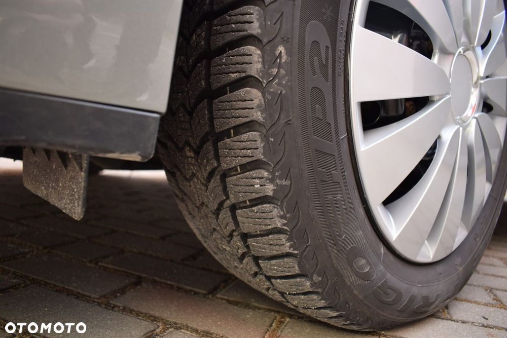 Toyota Verso 2.0 D-4D 5-Sitzer Executive - 13