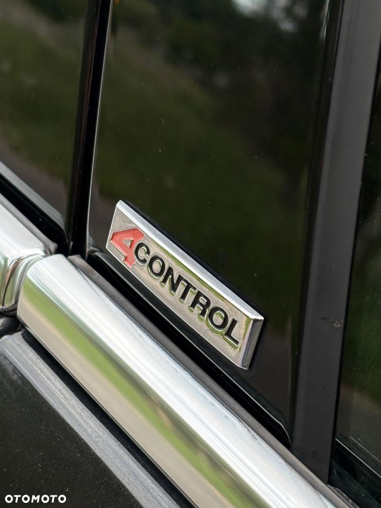 Renault Laguna dCi 150 FAP Start-Stop GT - 28