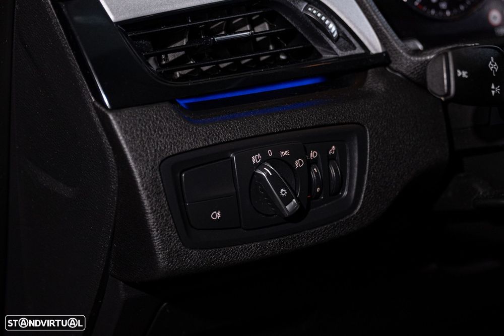 BMW X1 16 d sDrive Auto - 27