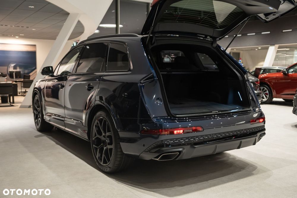 Audi Q7 - 7