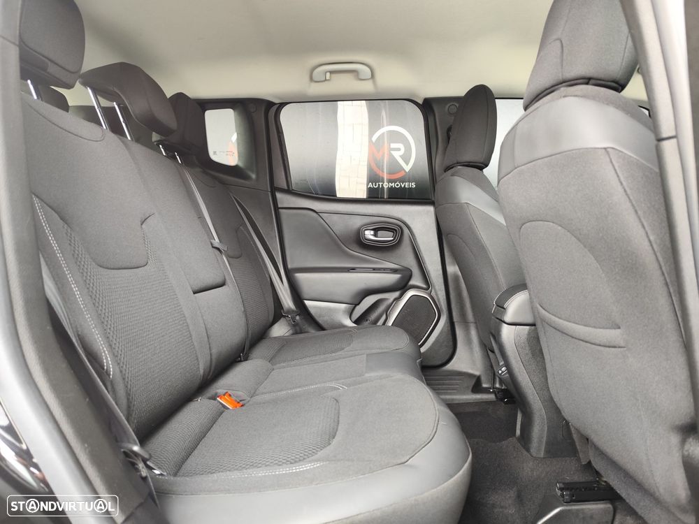 Jeep Renegade 1.6 MJD Limited - 35