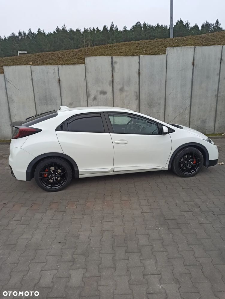 Honda Civic 1.4 Elegance (Honda Connect+) - 2