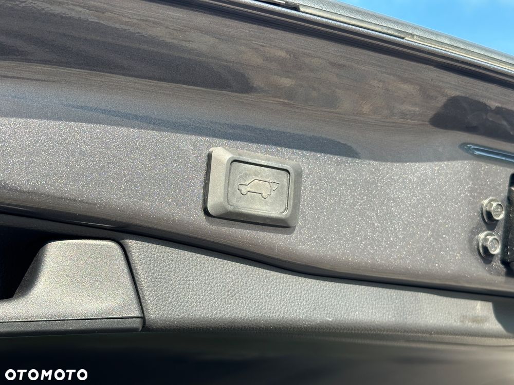 Toyota RAV4 - 12