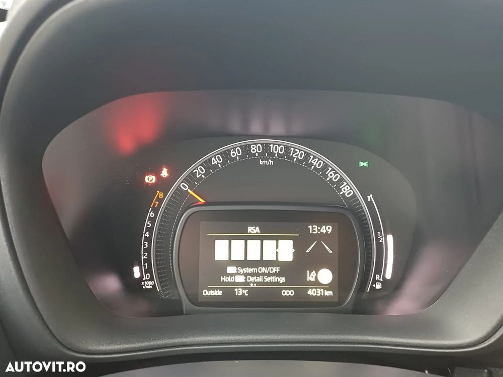 Toyota Aygo X 1.0l MT Dynamic - 15