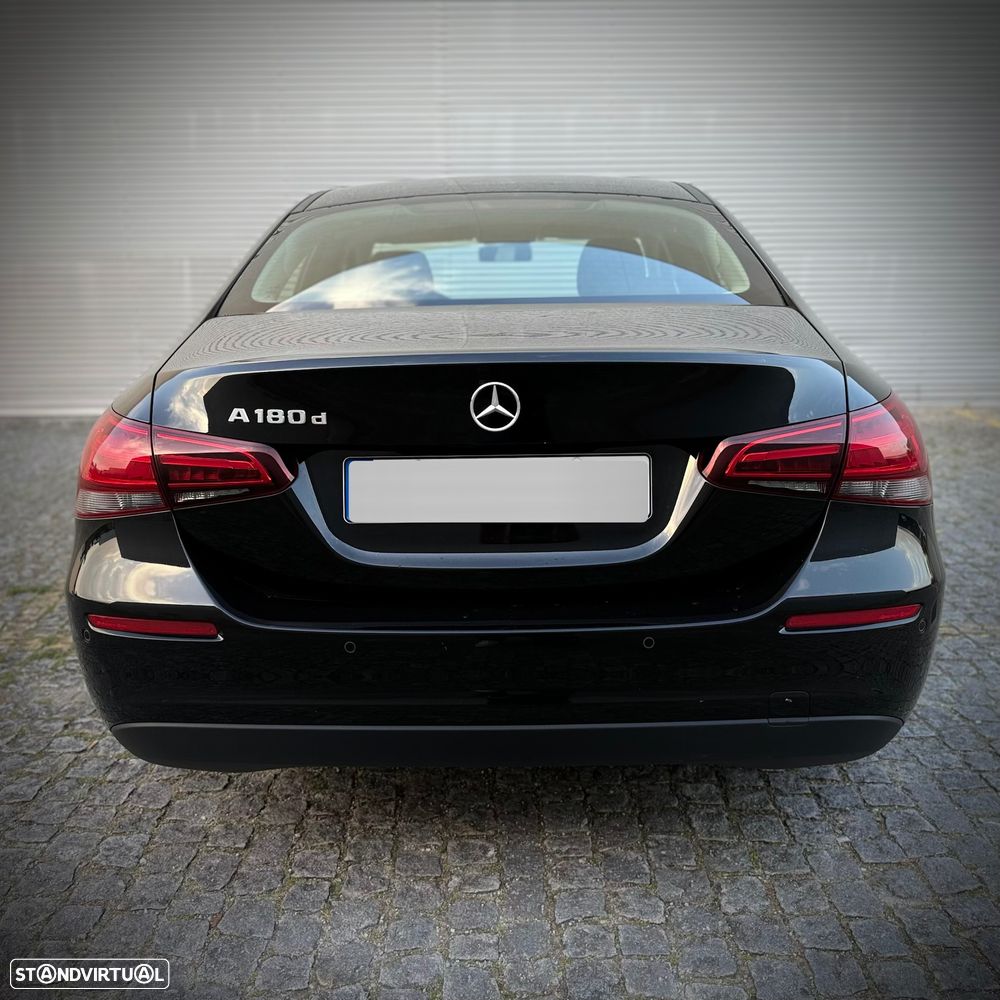 Mercedes-Benz A 180 Limousine d 7G-DCT Style - 13