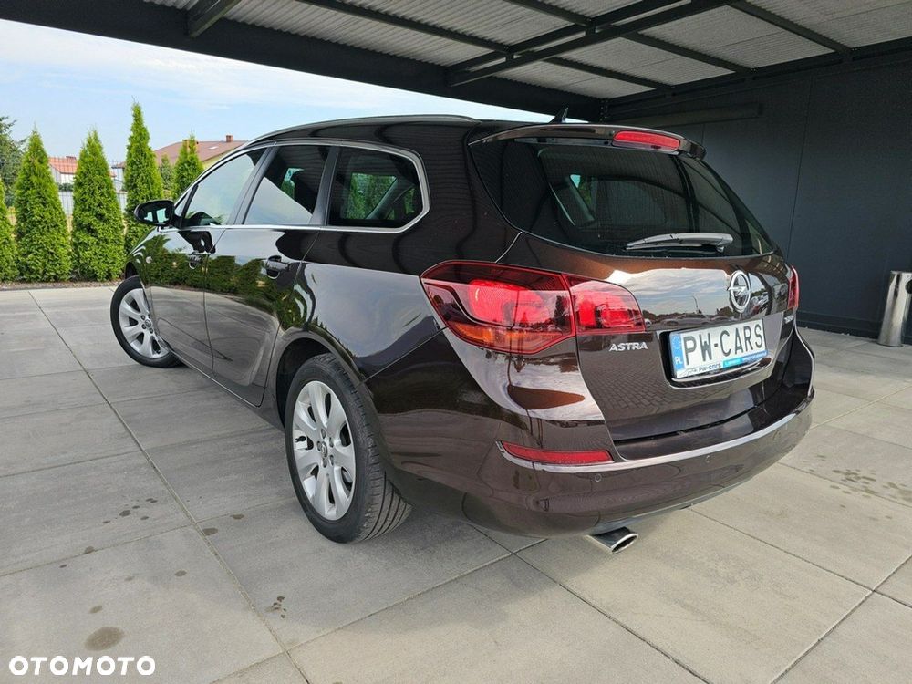 Opel Astra - 4