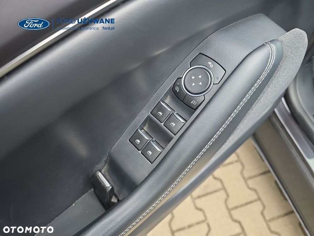 Ford Mustang Mach-E 98kWh RWD Premium - 25