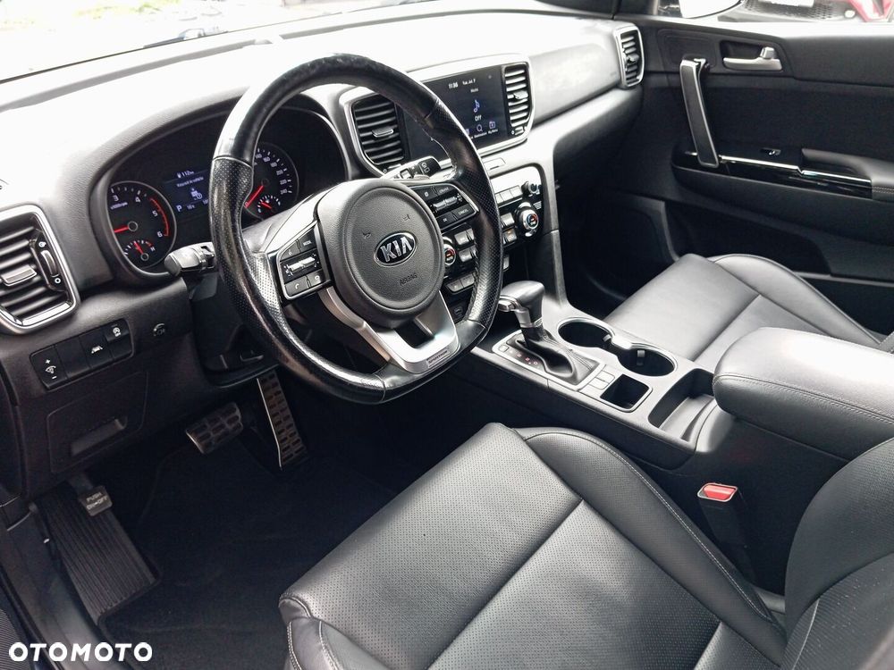 Kia Sportage - 10
