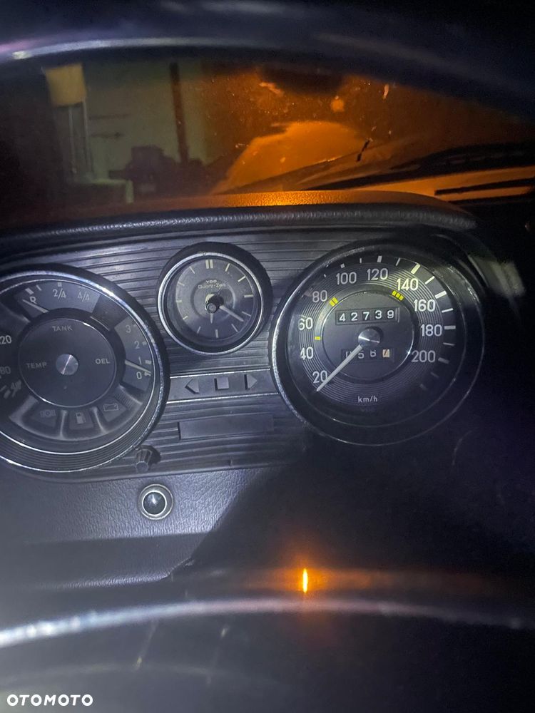 Mercedes-Benz Klasa E - 8