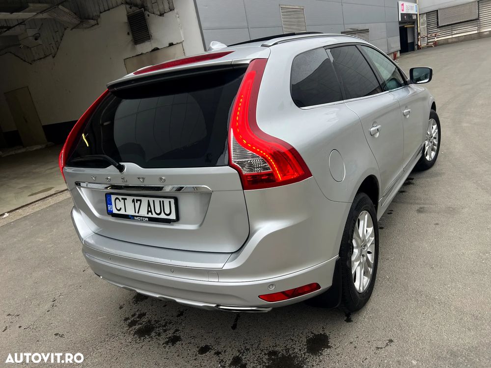 Volvo XC 60 D4 Geartronic Summum - 27