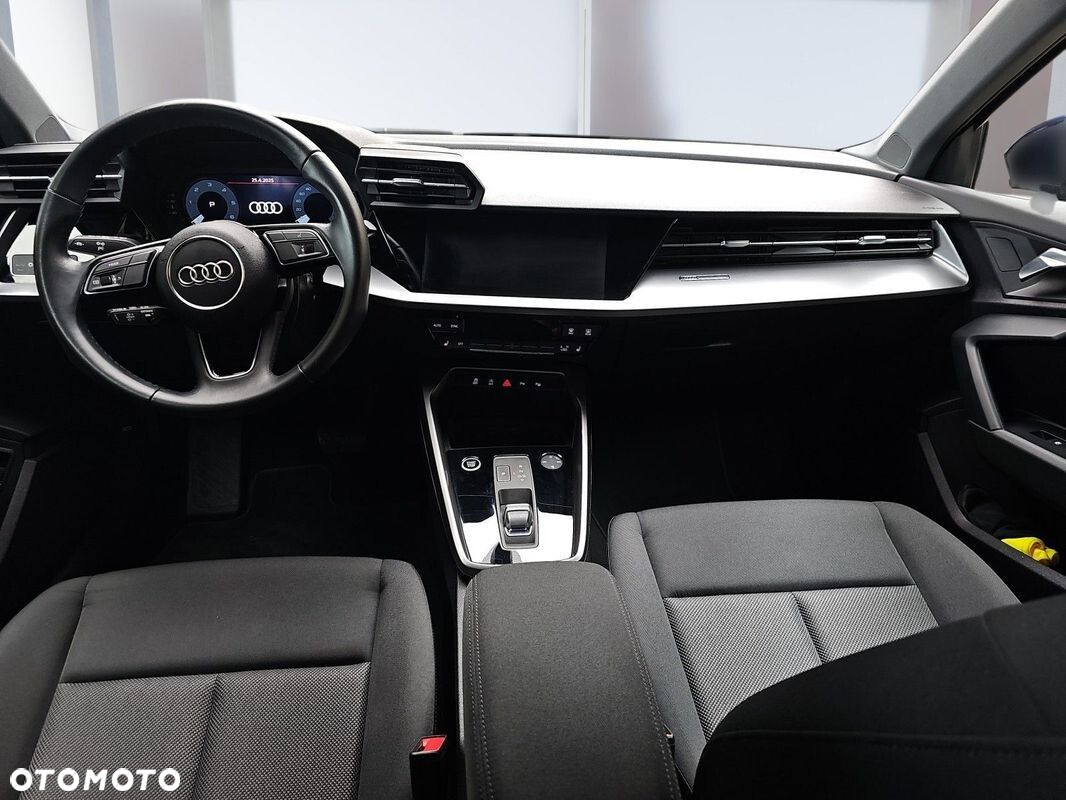 Audi A3 30 TDI S tronic - 9