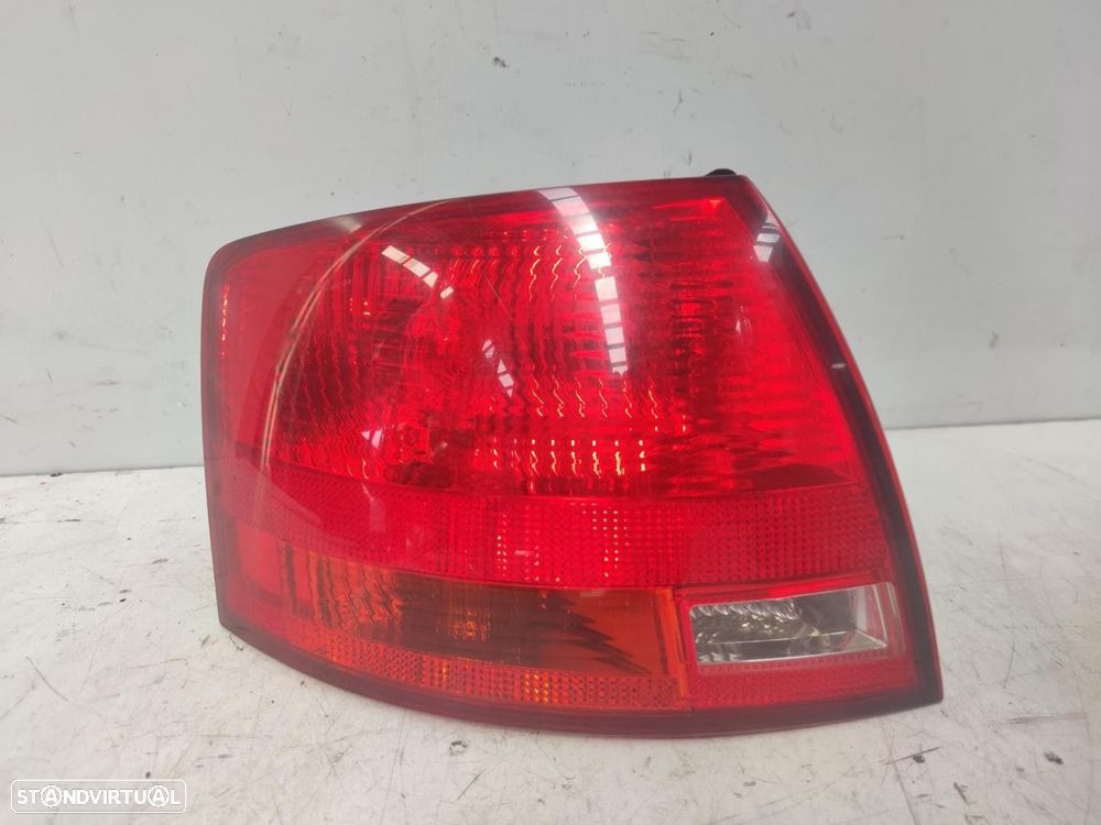 FAROLIM TRASEIRO ESQUERDO AUDI A4 AVANT 2007 - 4