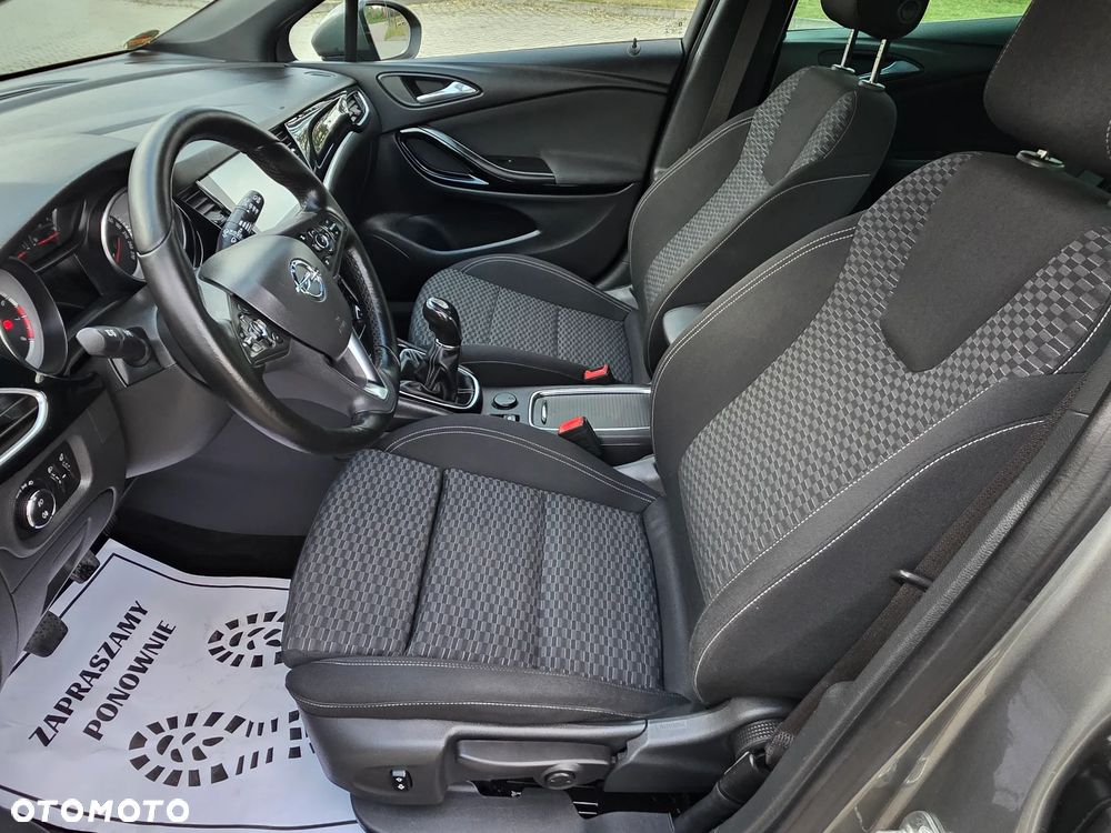 Opel Astra 1.4 Turbo Edition - 17