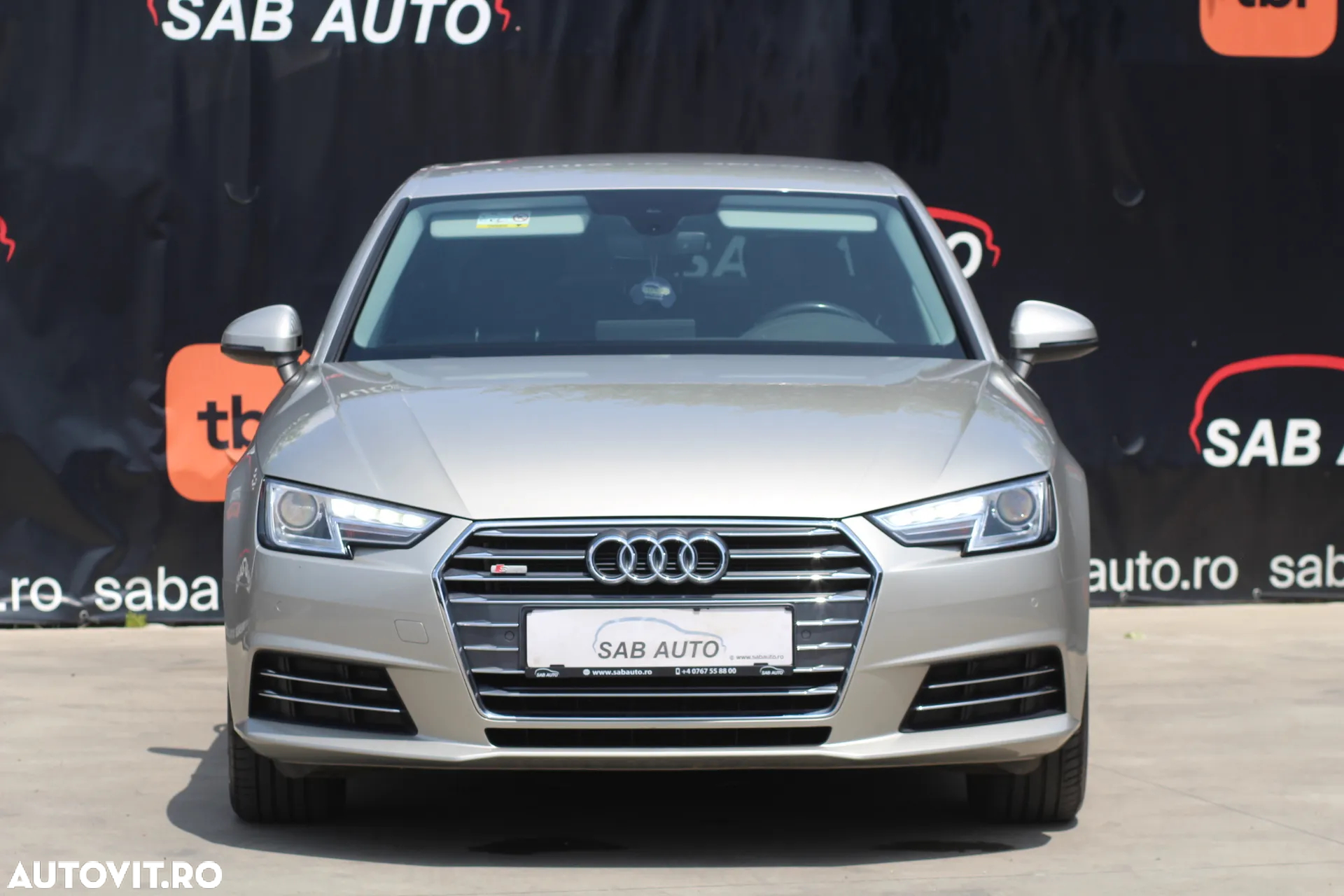 Audi A4 2.0 TDI S tronic - 2
