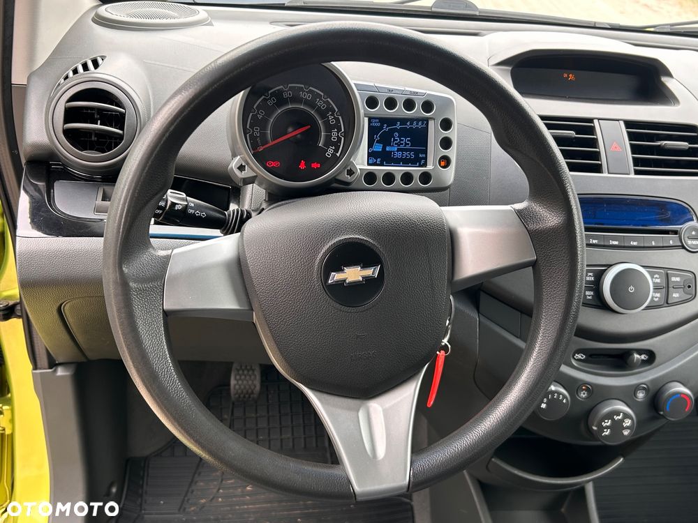 Chevrolet Spark 1.0 - 18