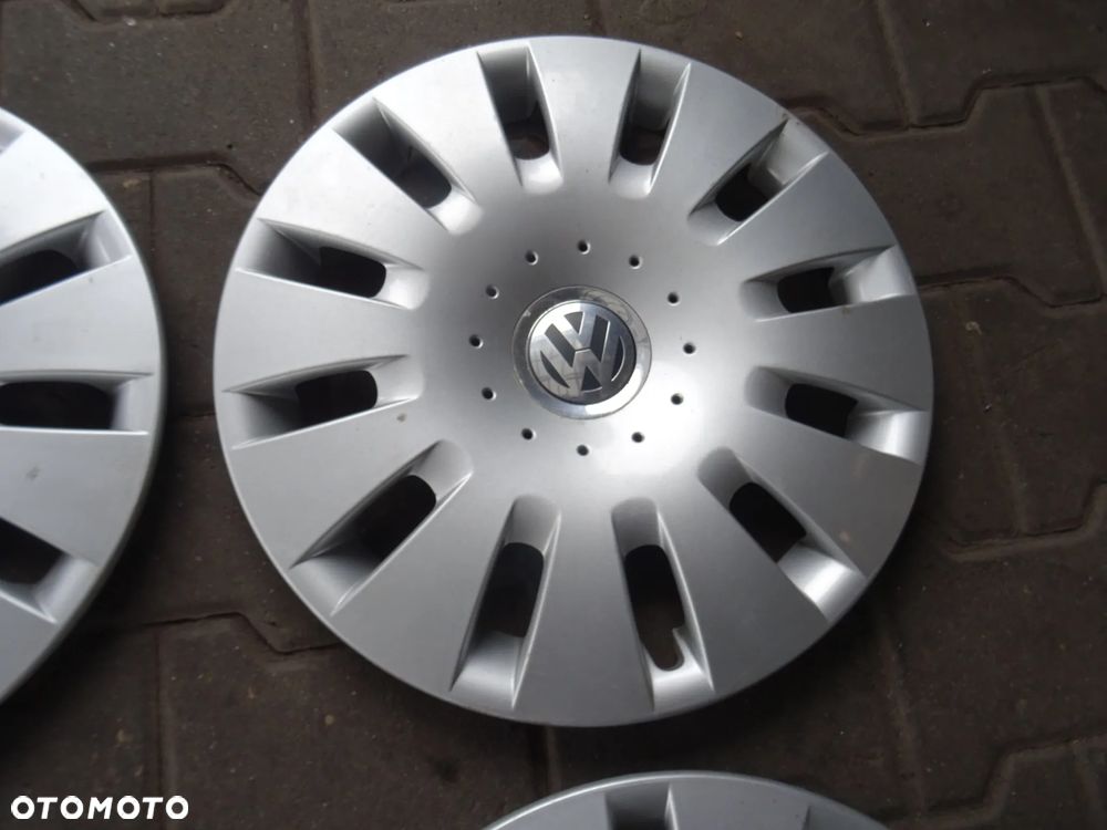 VOLKSWAGEN Oryginalne Kołpaki 15 na spinki do felg z rozstawem 5x100 - 4