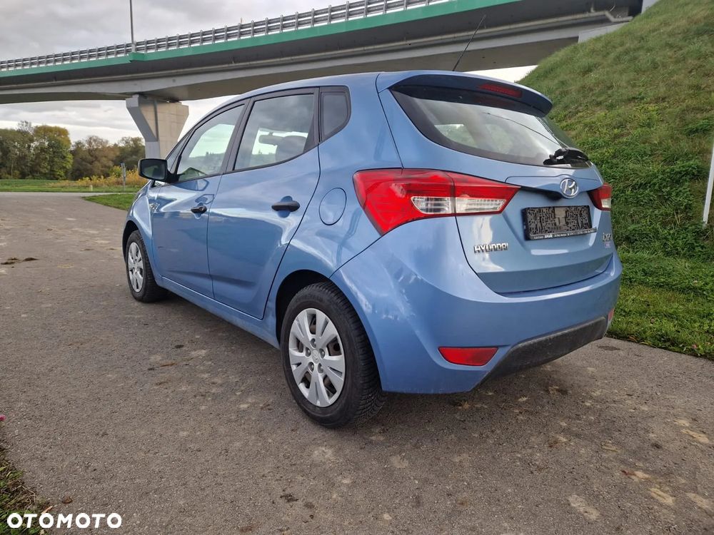 Hyundai ix20 1.4 blue Comfort - 3