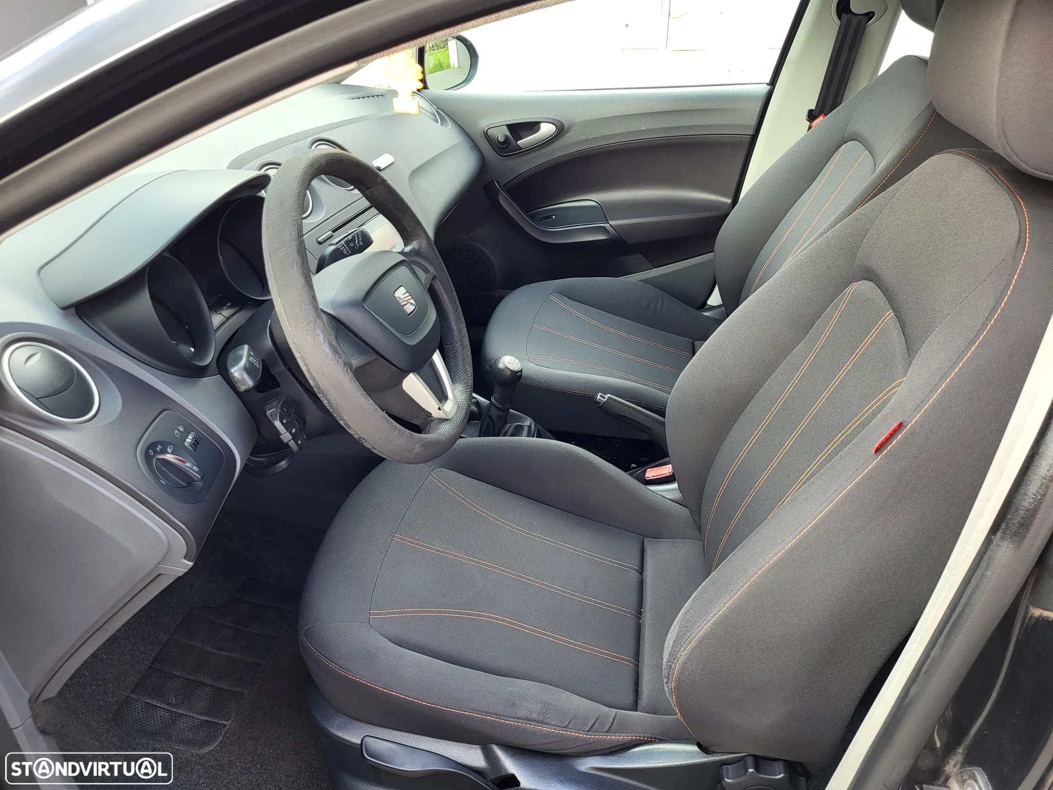 SEAT Ibiza 1.2 TDi Reference DPF - 27