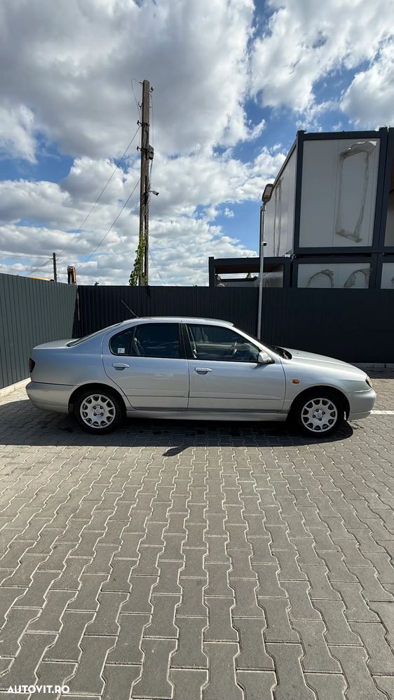 Nissan Primera 1.6 Comfort - 4