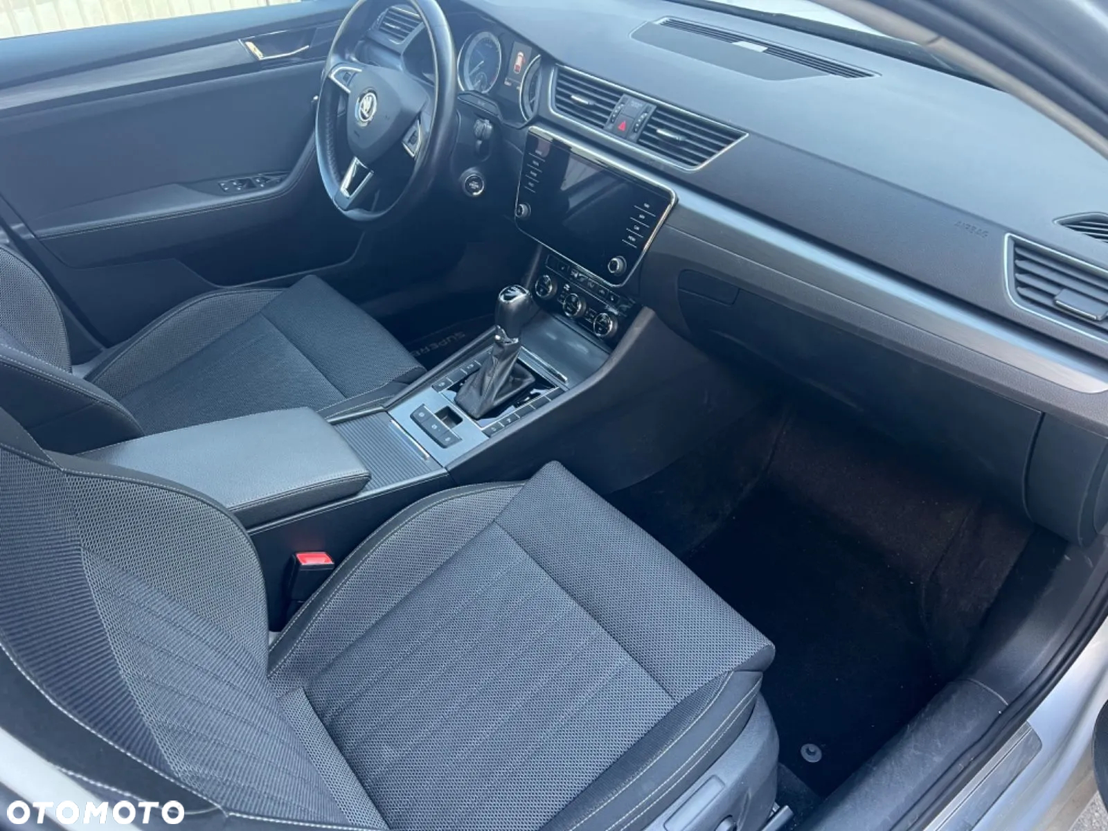 Skoda Superb Combi 2.0 TDI DSG Style - 7