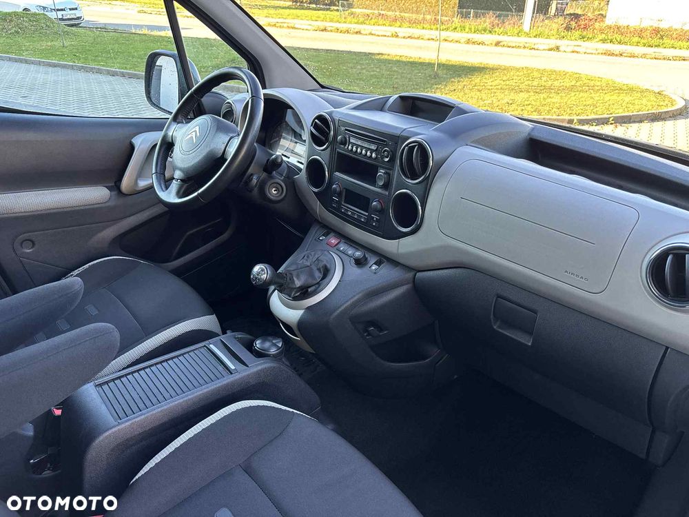 Citroën Berlingo Multispace VTi 120 Exclusive - 28