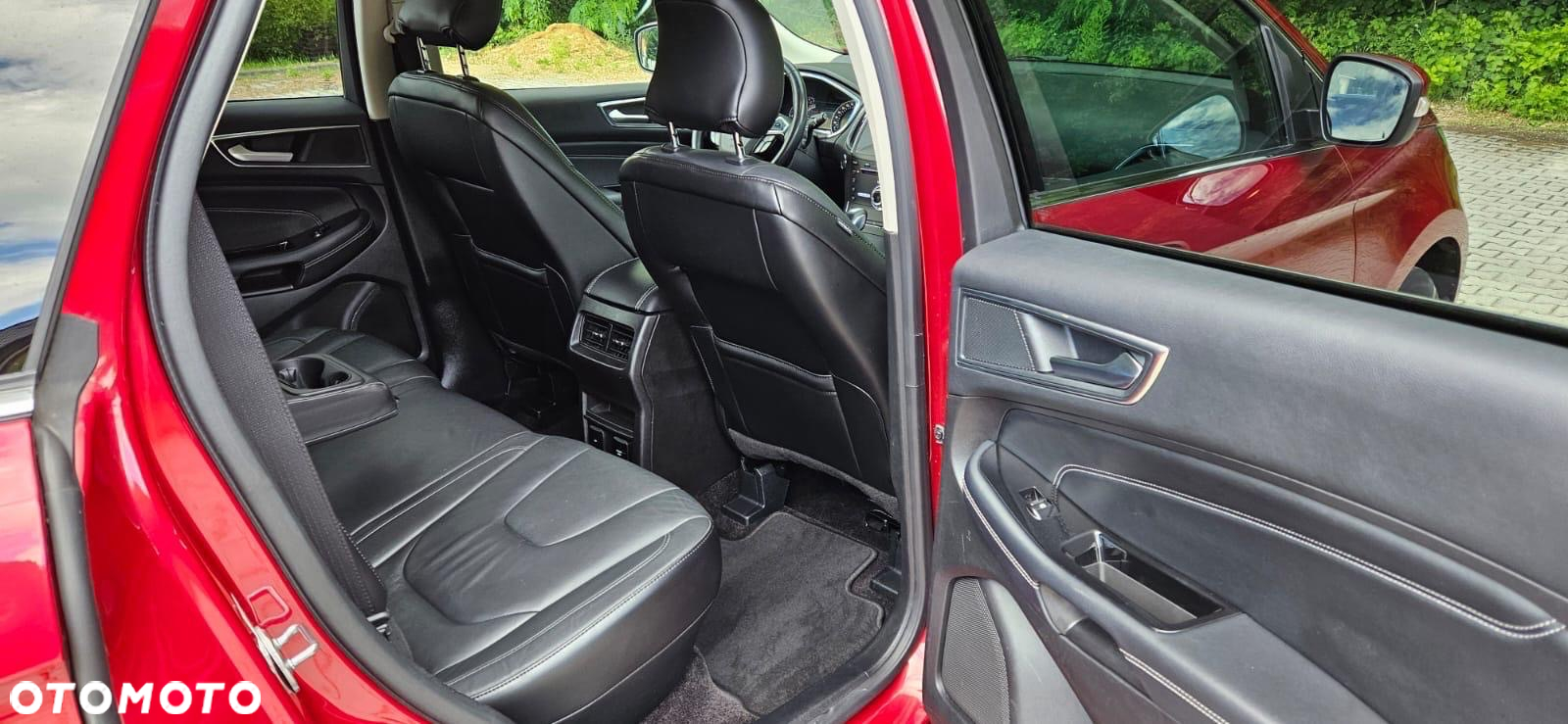 Ford Edge 2.0 TDCi Bi-Turbo 4x4 Titanium - 16