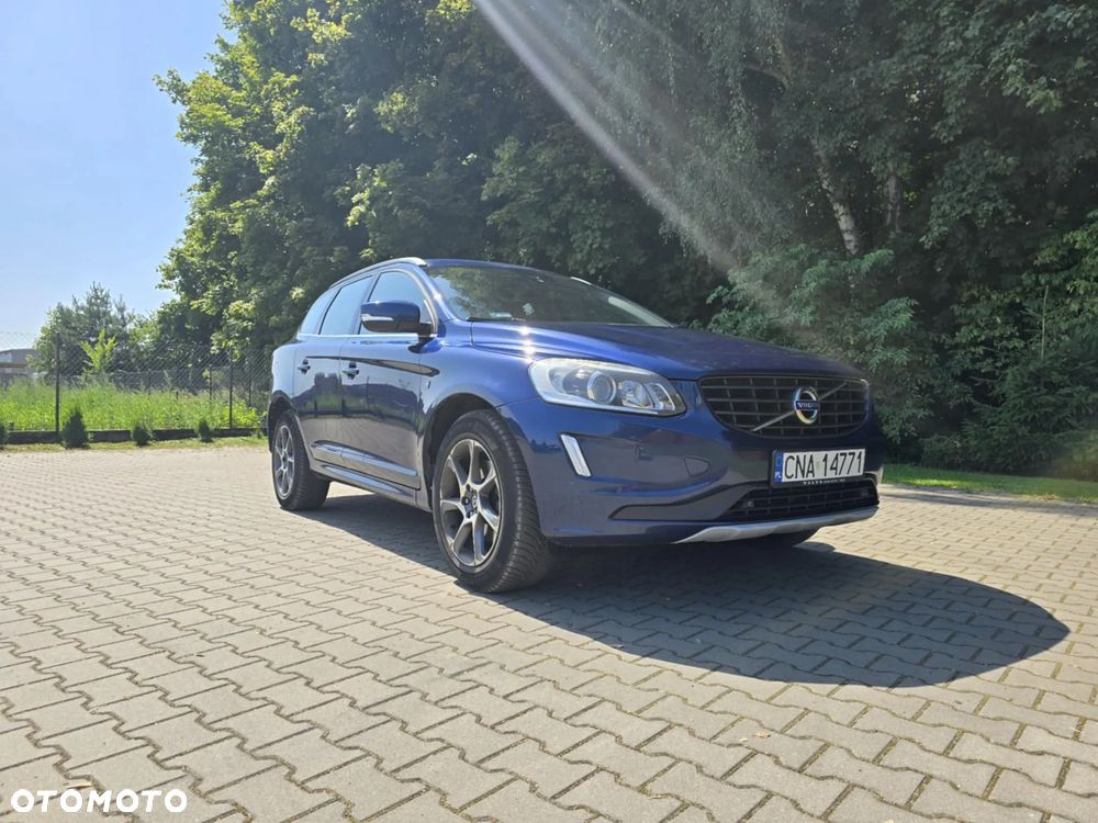 Volvo XC 60 D4 Drive-E Ocean Race - 11
