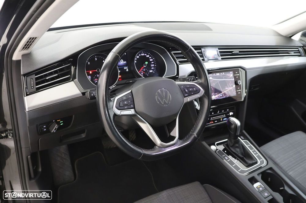 VW Passat Variant 2.0 TDi Business DSG - 4