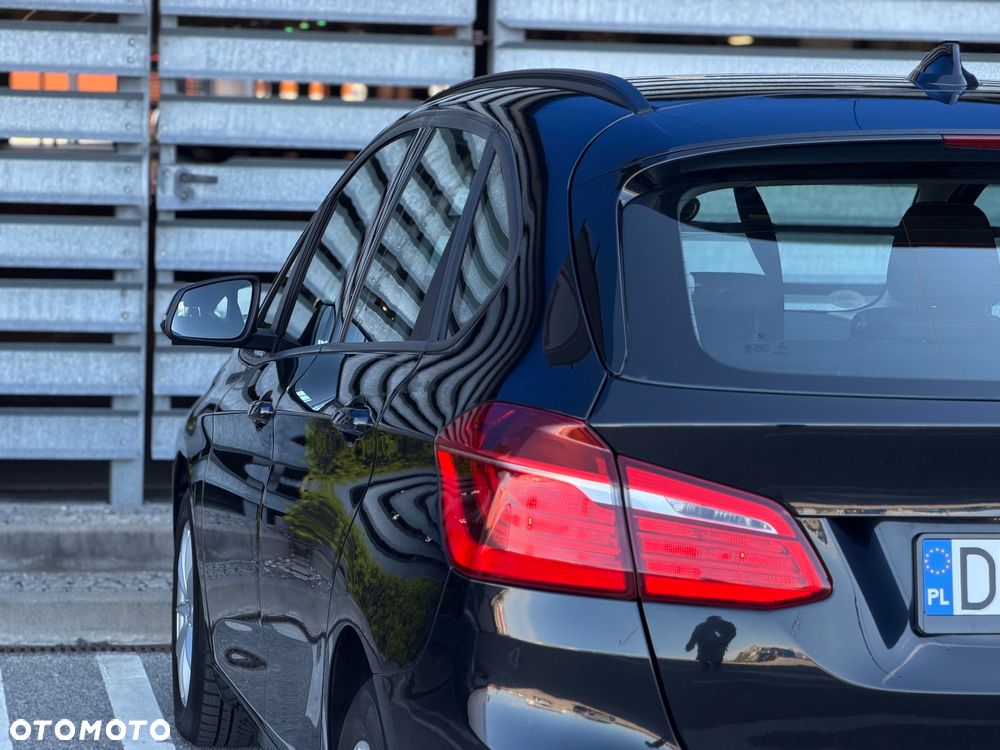 BMW Seria 2 218d Sport Line - 29