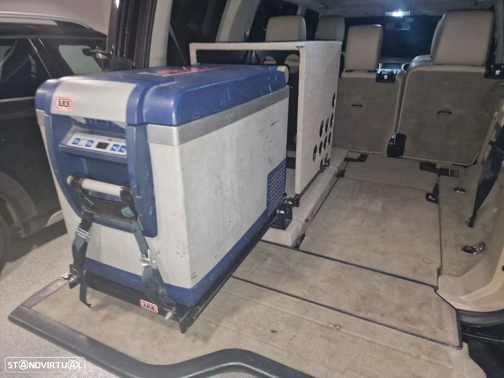 Land Rover Discovery 3.0 TD V6 Aut. HSE - 13