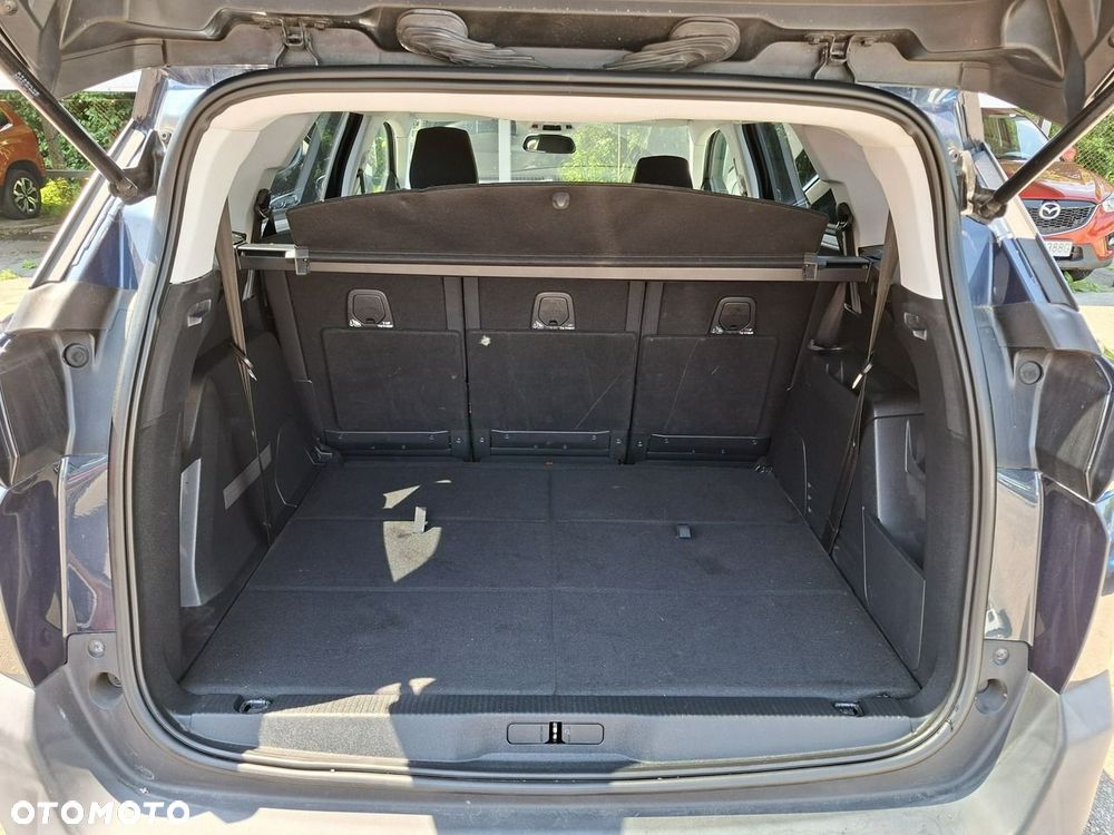 Peugeot 5008 1.5 BlueHDi Allure S&S - 26