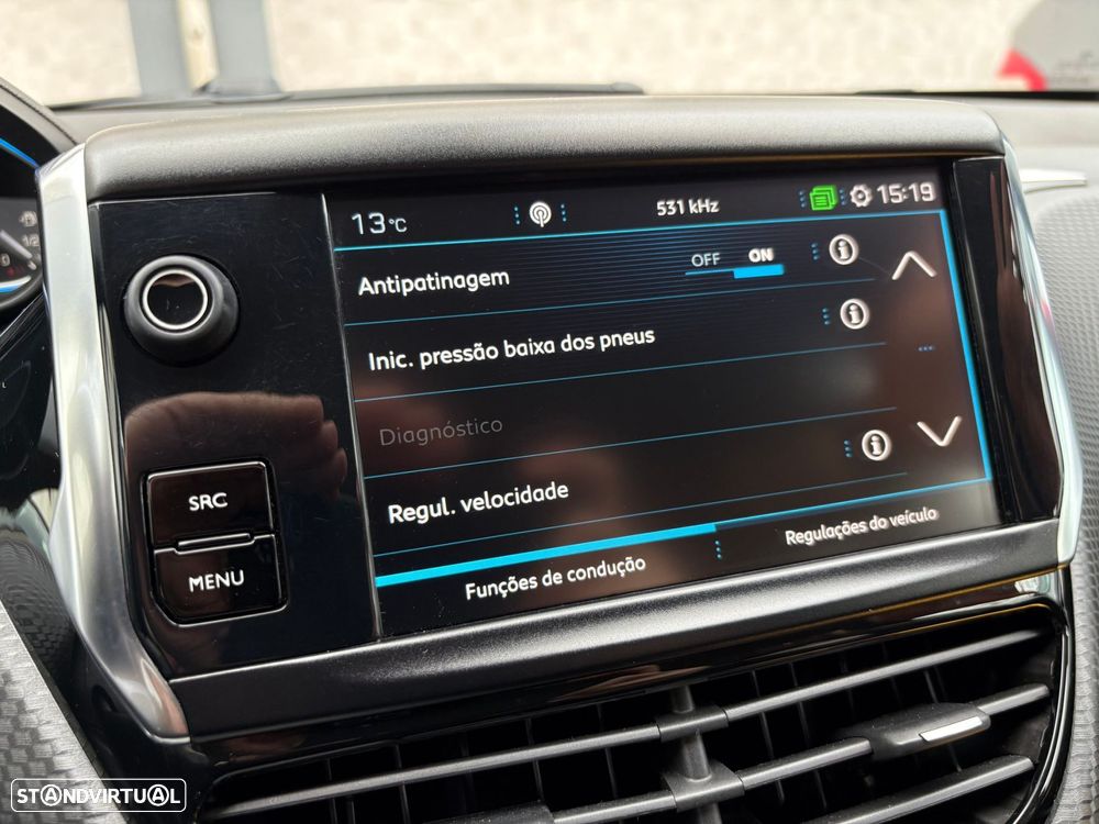 Peugeot 2008 1.2 PureTech Allure - 34