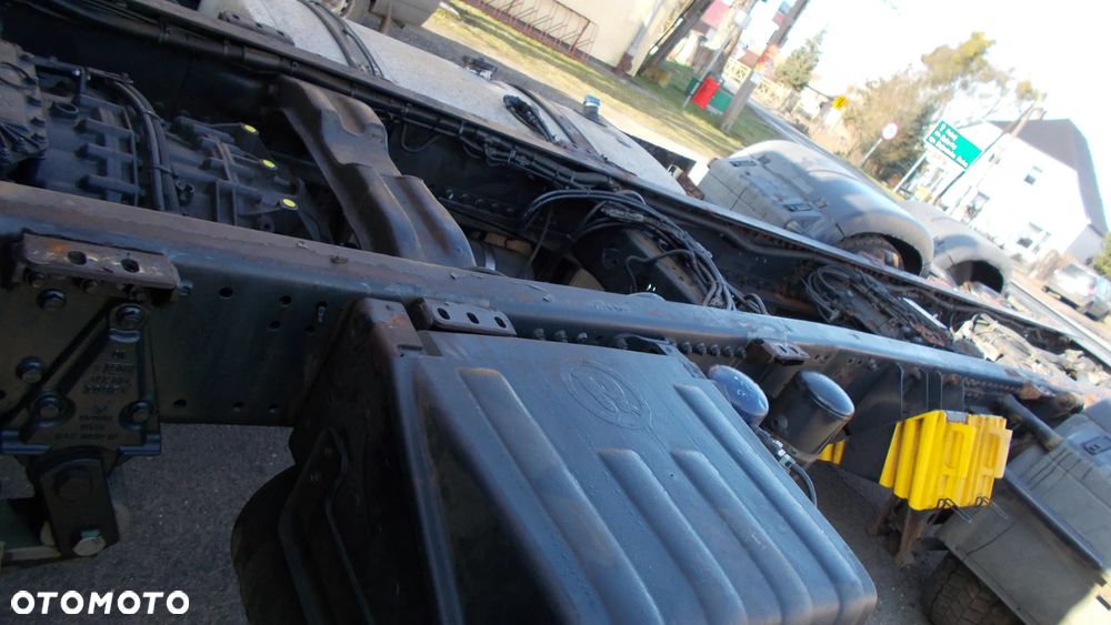 MAN TGS BECZKA ASENIZACJA, KRÓTKI ROZSTAW 410cm, EURO-5, 3-y OSIOWY, OŚ SKRĘTNA, 6x2 - 26