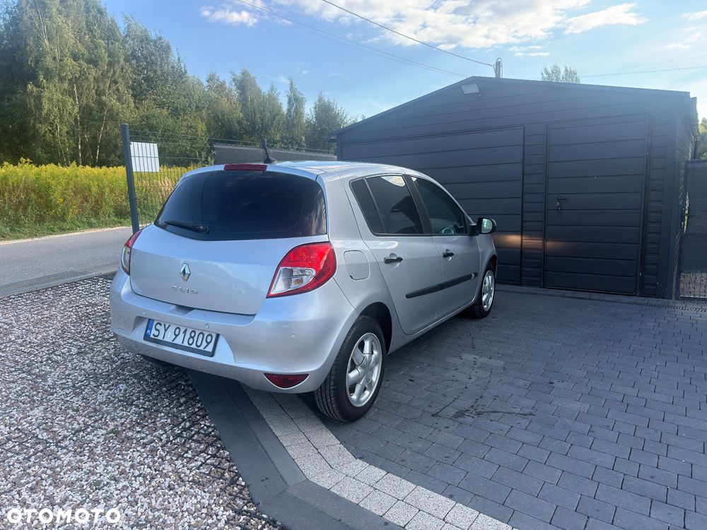 Renault Clio 1.2 16V Tech Run Euro5 - 3