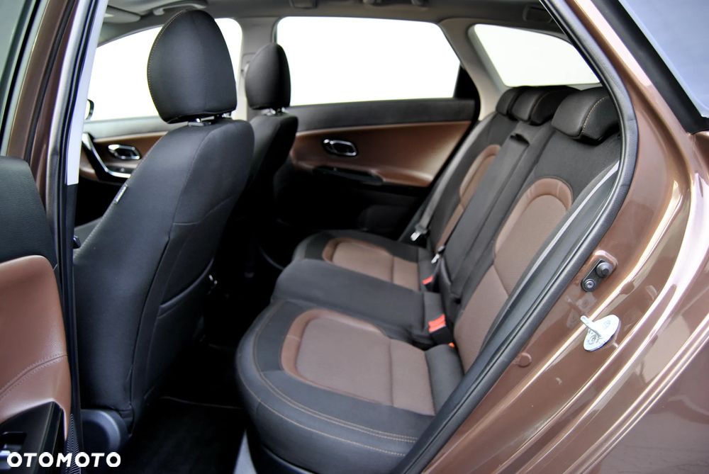 Kia Ceed 1.6 GDI Spirit - 18