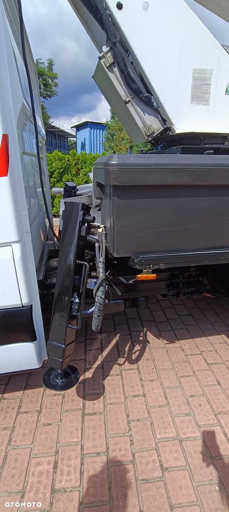 Mercedes-Benz SPRINTER - 6