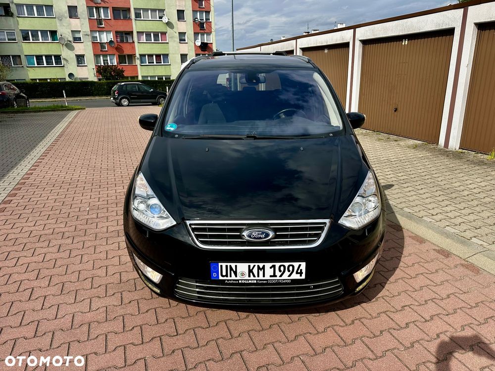 Ford Galaxy 2.0 TDCi DPF Titanium - 23