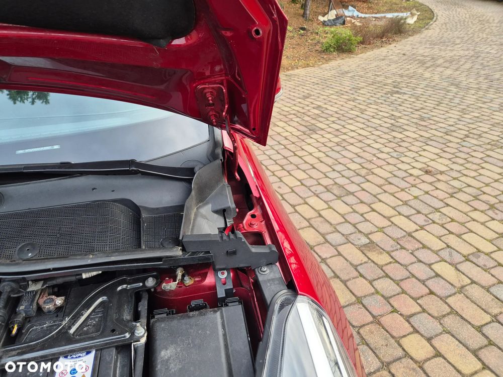 Ford Fiesta 1.0 EcoBoost Titanium - 27