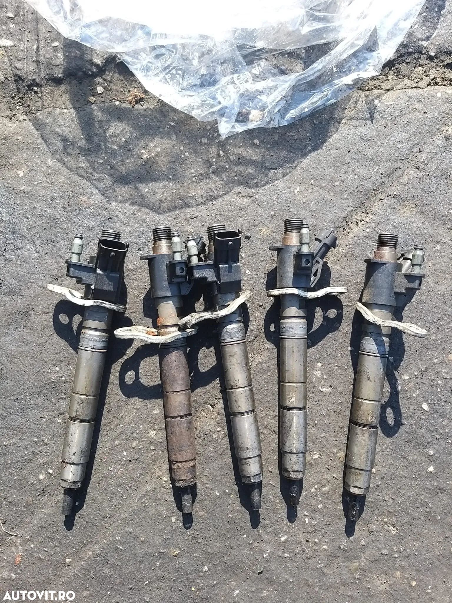 Injectoare cod: 0445116046 600/buc pentru Volvo XC60, V50, V60, S40, S60, S80 2.0 Diesel - 1