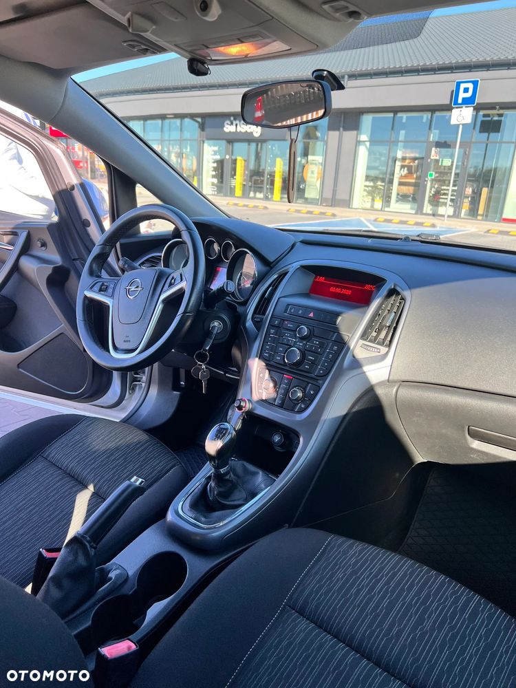 Opel Astra 1.6 CDTI Enjoy - 27