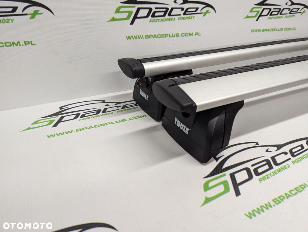 Bagażnik dachowy Thule: belki 961 + Kit dopasowujący 184012 + Stopy 753 - 2