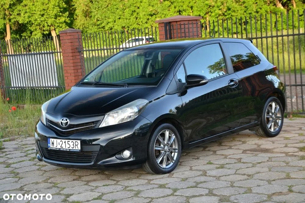 Toyota Yaris 1.33 VVT-i Executive - 2