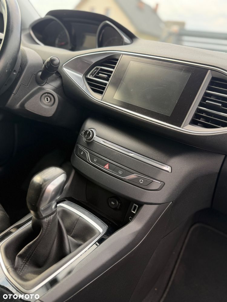 Peugeot 308 PureTech 110 Stop & Start Allure - 25