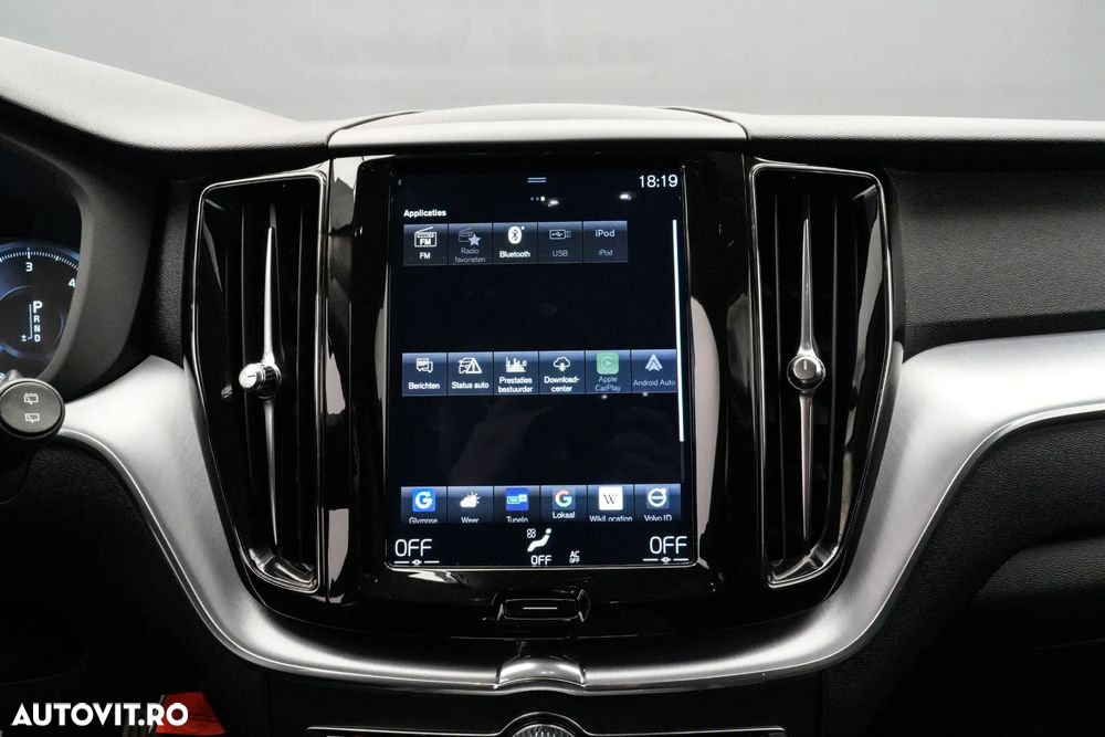 Volvo XC 60 D4 Momentum Pro - 20