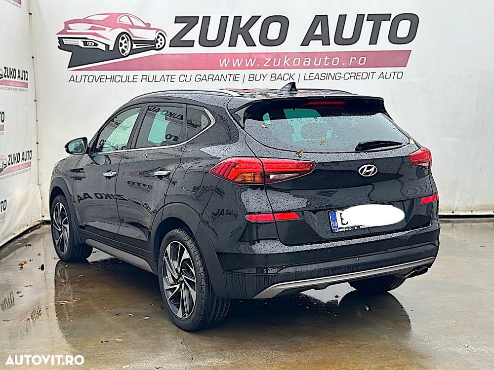 Hyundai Tucson 2.0 CRDI 4WD 8AT Luxury - 4