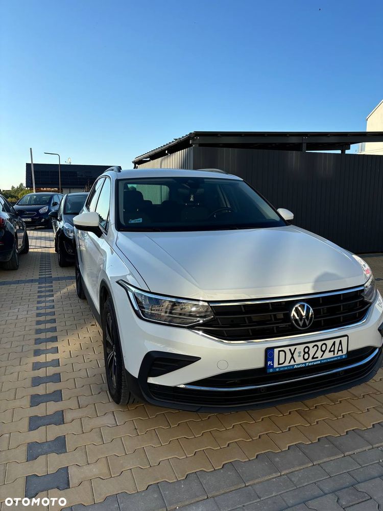 Volkswagen Tiguan 2.0 TSI 4Mot Elegance DSG - 1