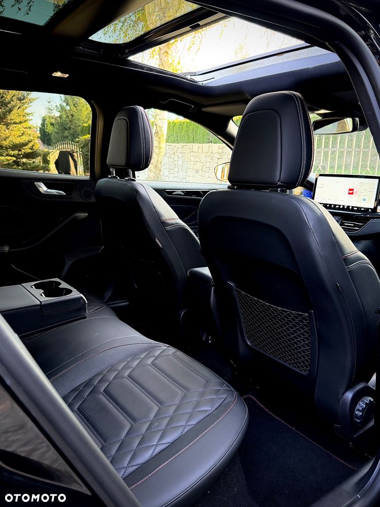 Ford Focus 1.5 EcoBlue Start-Stopp-System ST-LINE VIGNALE - 24