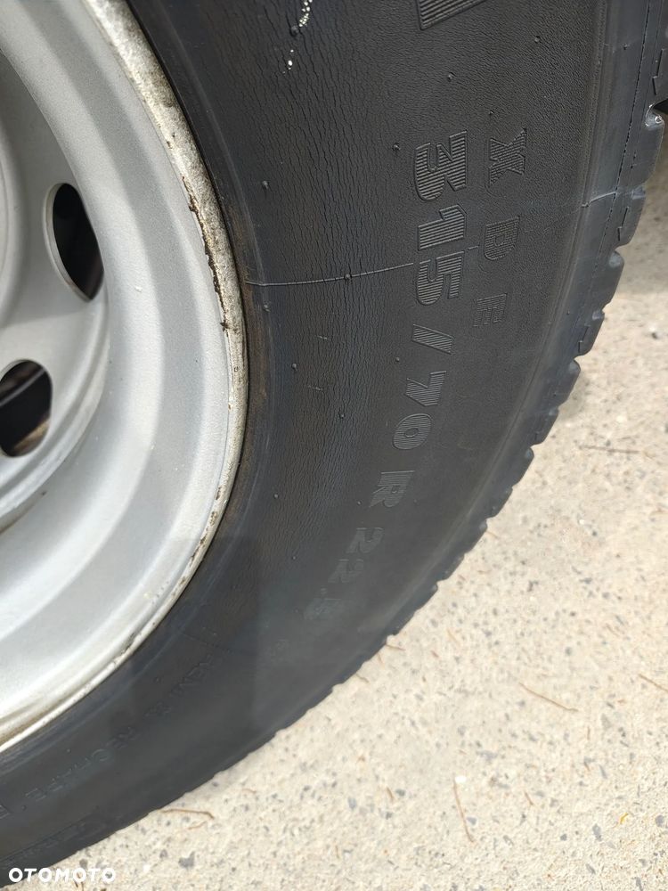 Mercedes-Benz ACTROS 1845 315/70R22,5 - 10