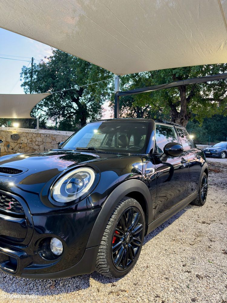 MINI 5 Portas Cooper SD Sport Aut. - 4
